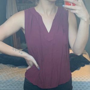 Maroon tank